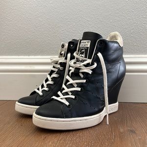 Adidas Stan Smith Wedge.  Women Size 7.  Barely worn.  Great condition.